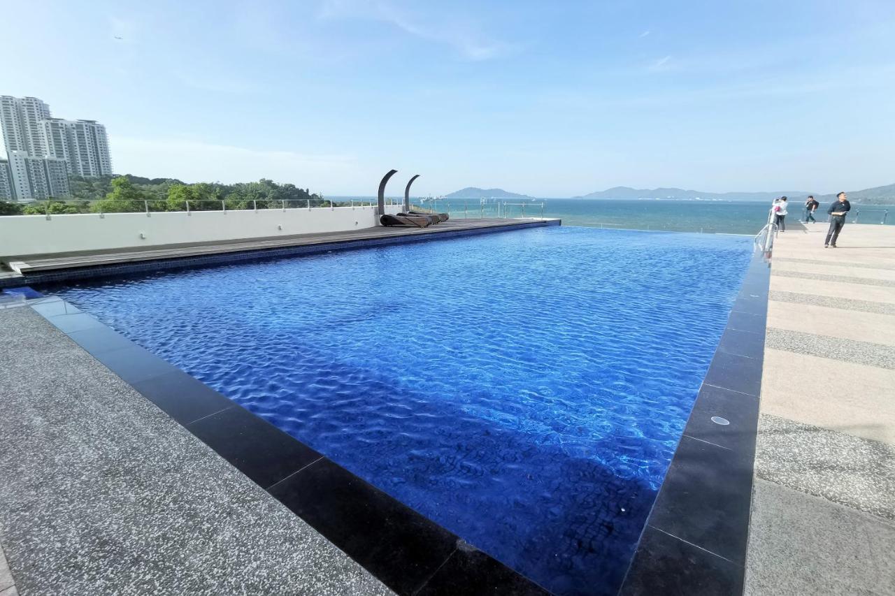 B.Suites 21 Kota Kinabalu Buitenkant foto